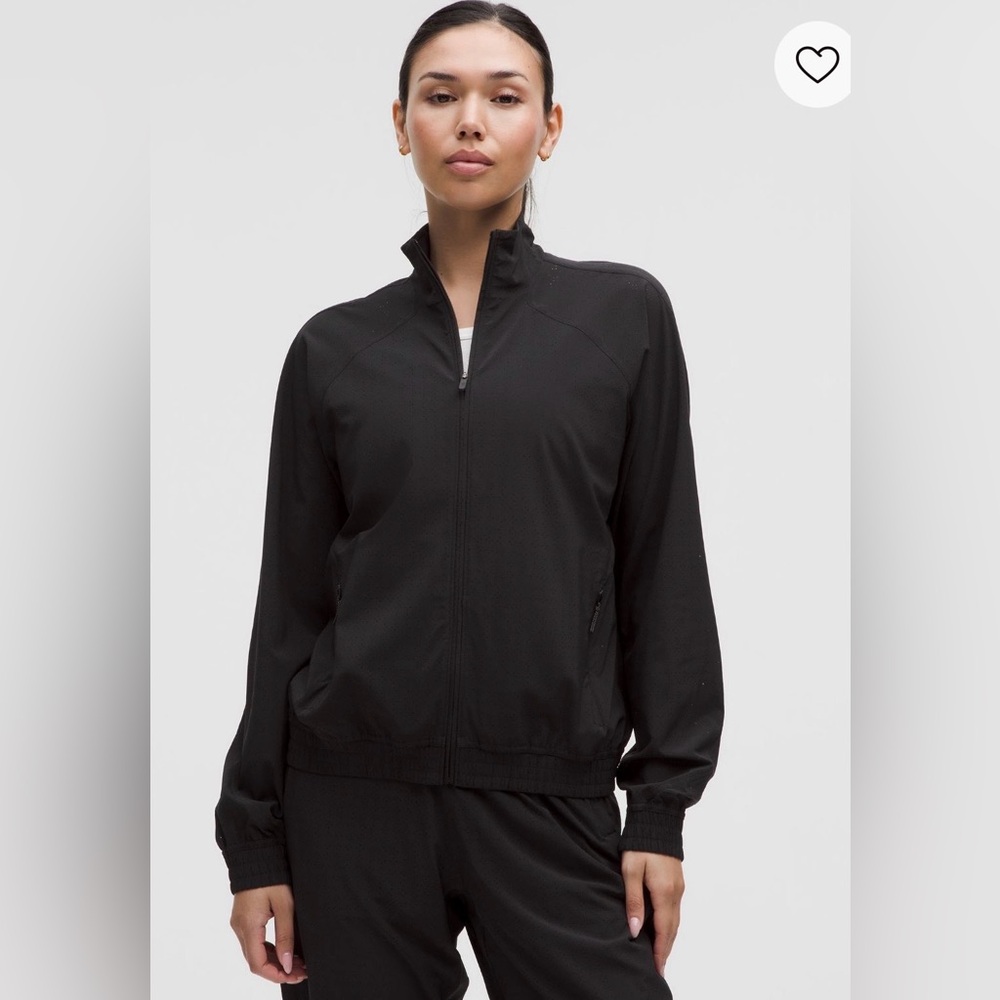Lululemon adapted state perforated track jacket black 6 small